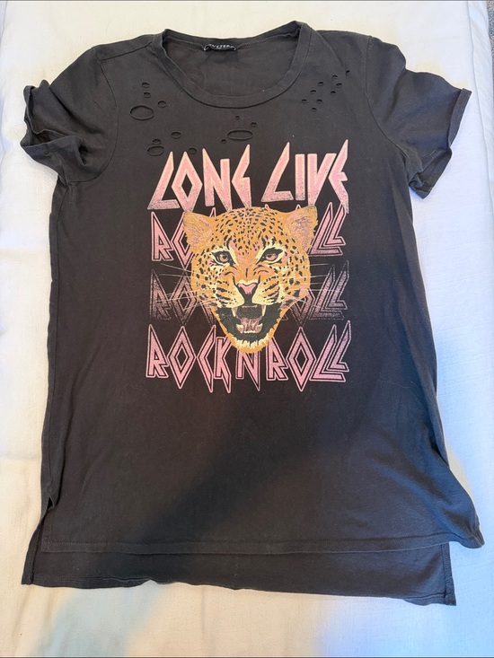 zutter Tops - Black Short-Sleeve Graphic Tee with Leopard 'Long Live Rock n Roll' Print